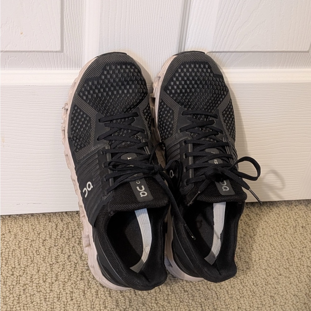 On Running Black and Gray Athletic Shoes - Size 10